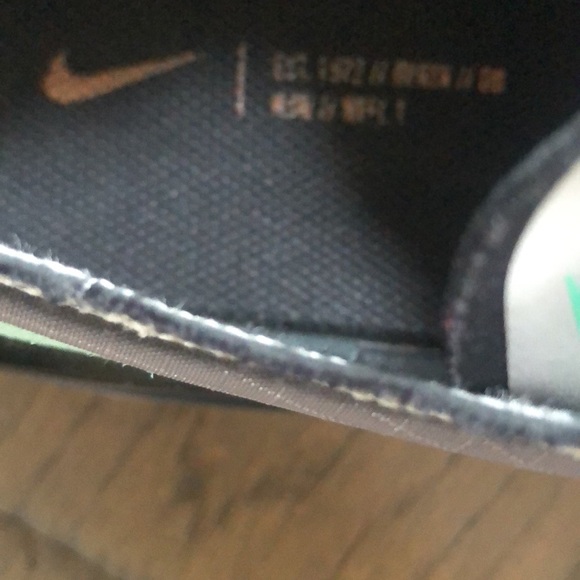 Nike mint green gray suede nylon sneakers men’s Sz 13 - Picture 2 of 12